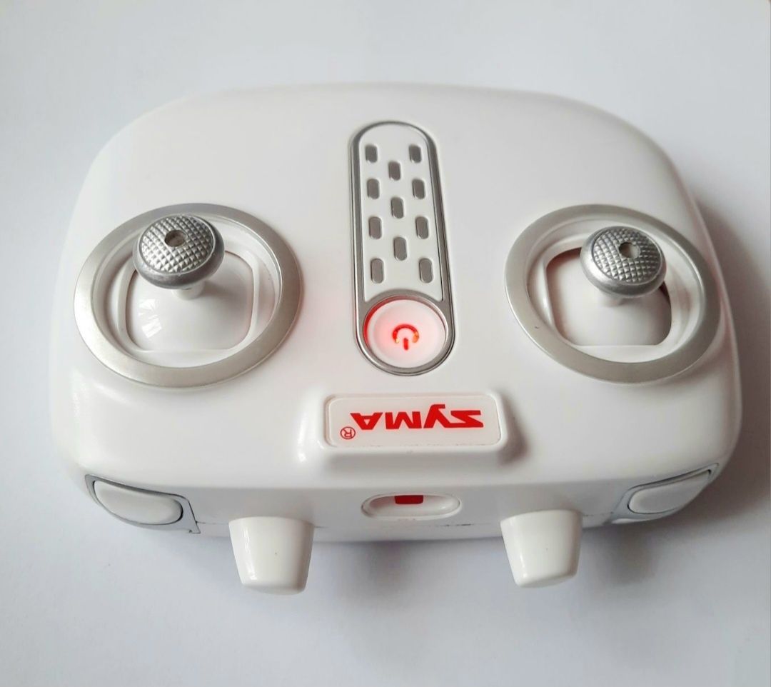 Vând telecomandă pentru Dronă Syma X15A