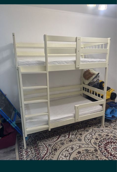 Кровать двухярусный