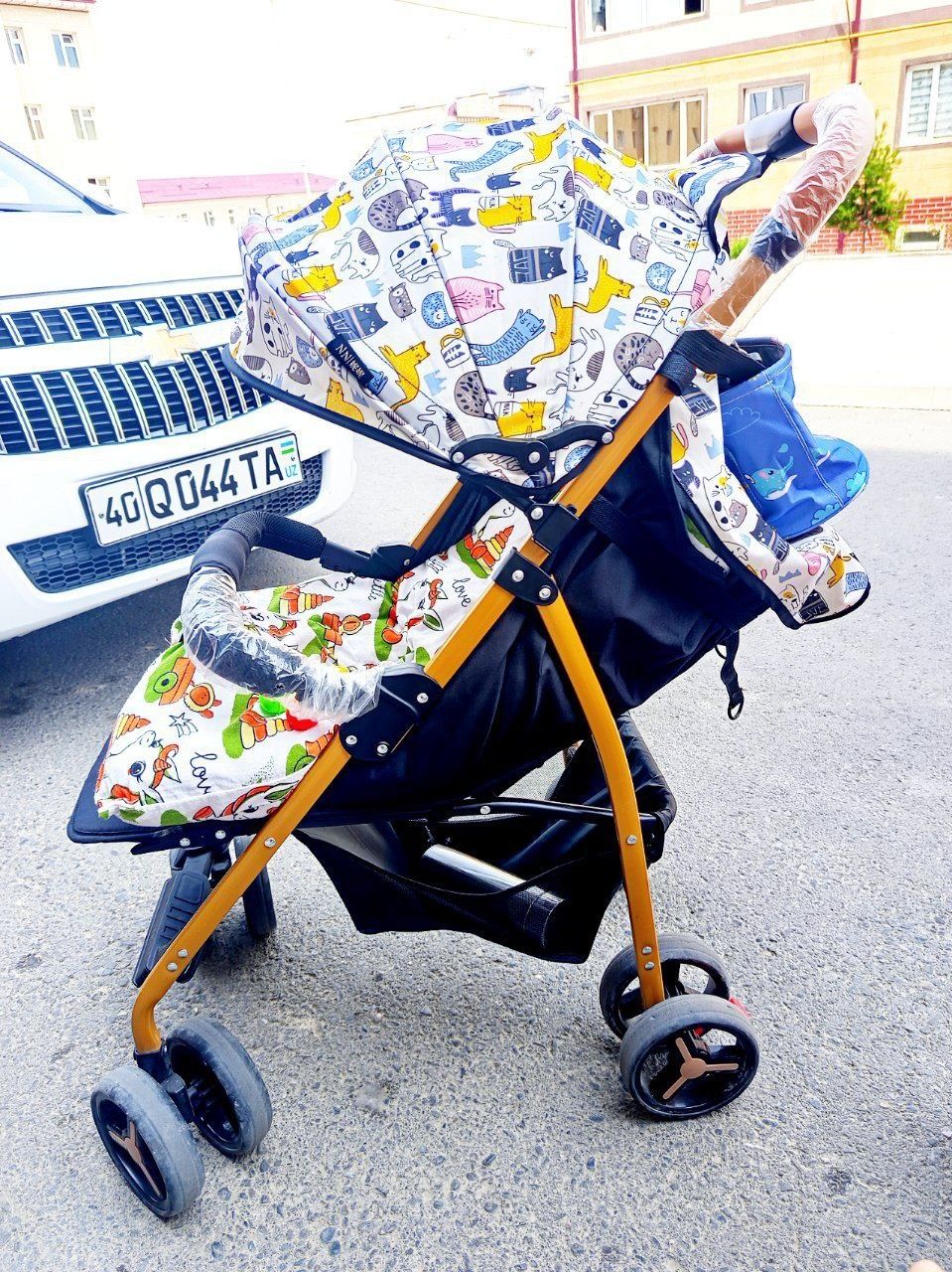Продам коляску почти новую