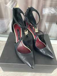 Черни елегантни обувки Patrizia Pepe