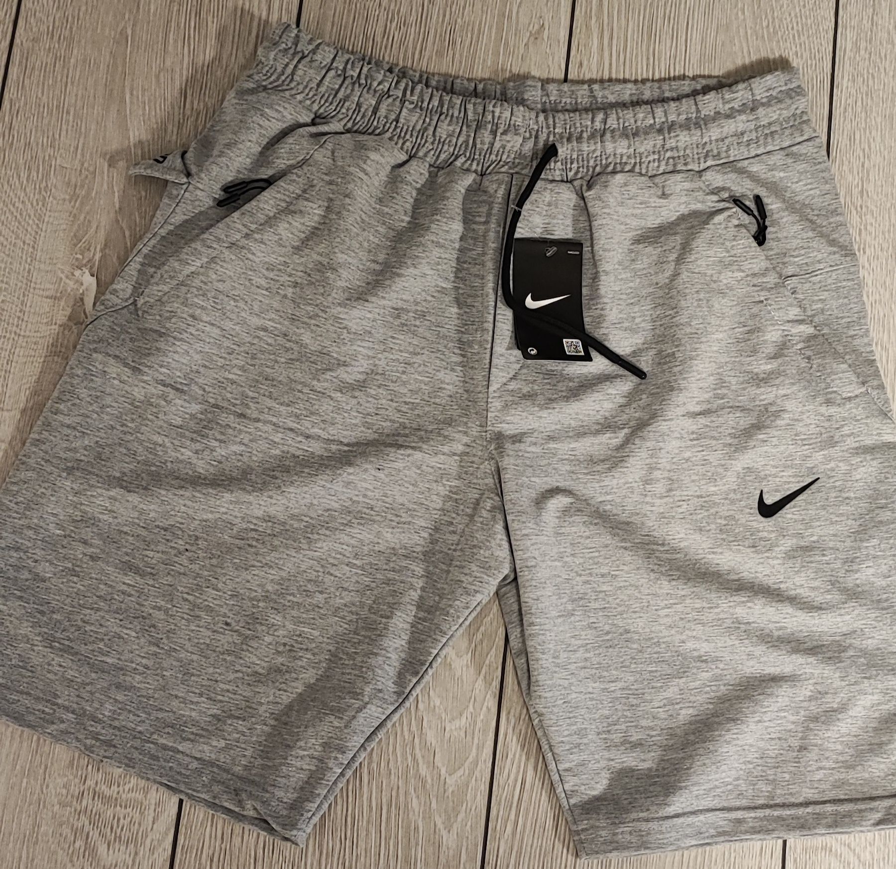 Оригинални мъжки къси панталони Nike Dri-Fit (3 модела)