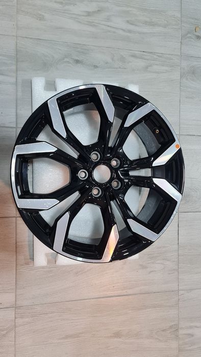 Janta aliaj Ford Puma 18 L1TC-H1A