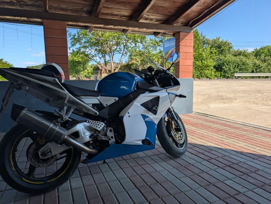 Honda CBR 954RR 2002 sau Schimb • Power Commander • GPR • 3500€