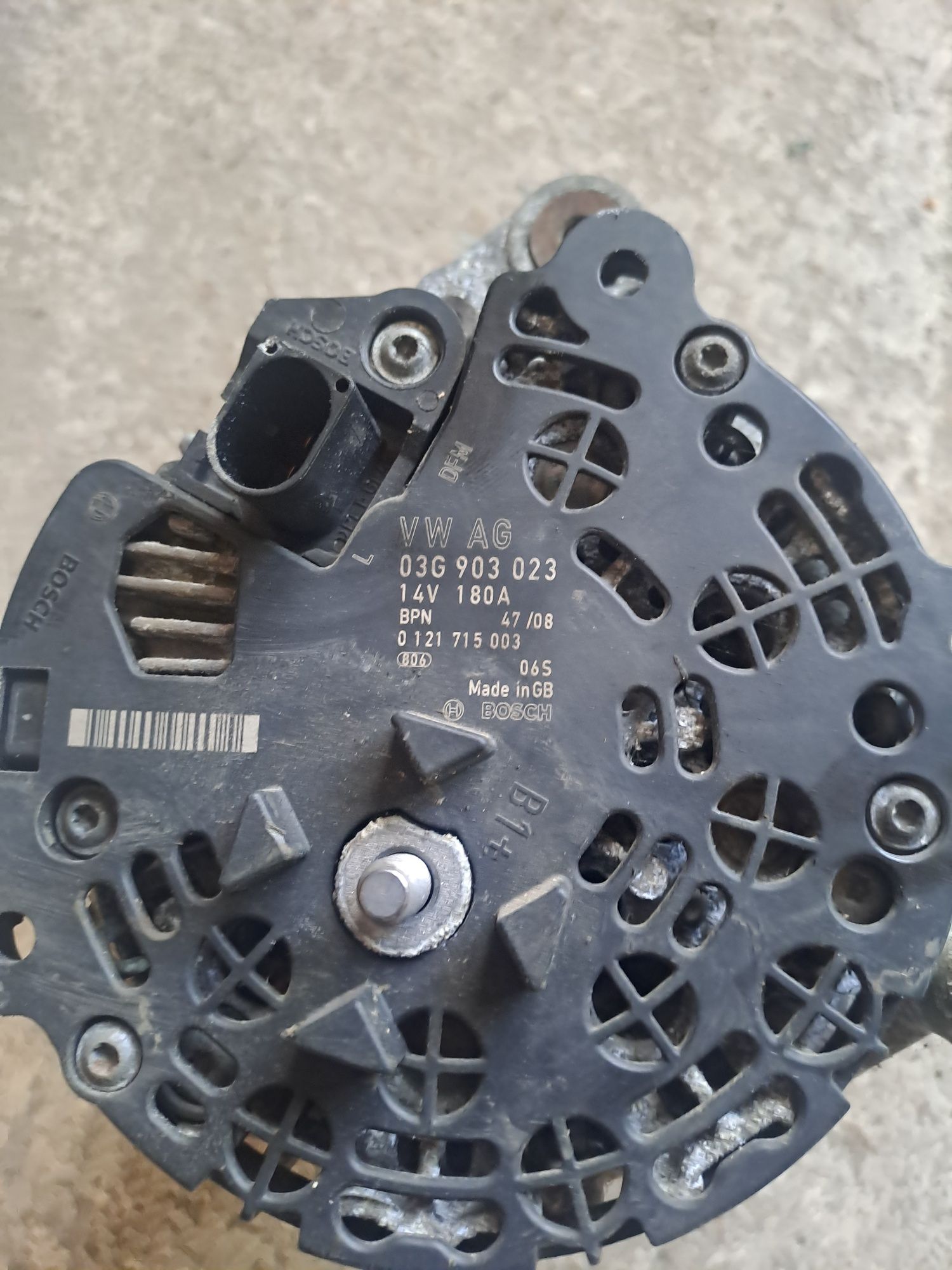 Alternator VW Passat B6 2.0 tdi motor CBBB Euro 5
03G 903 023