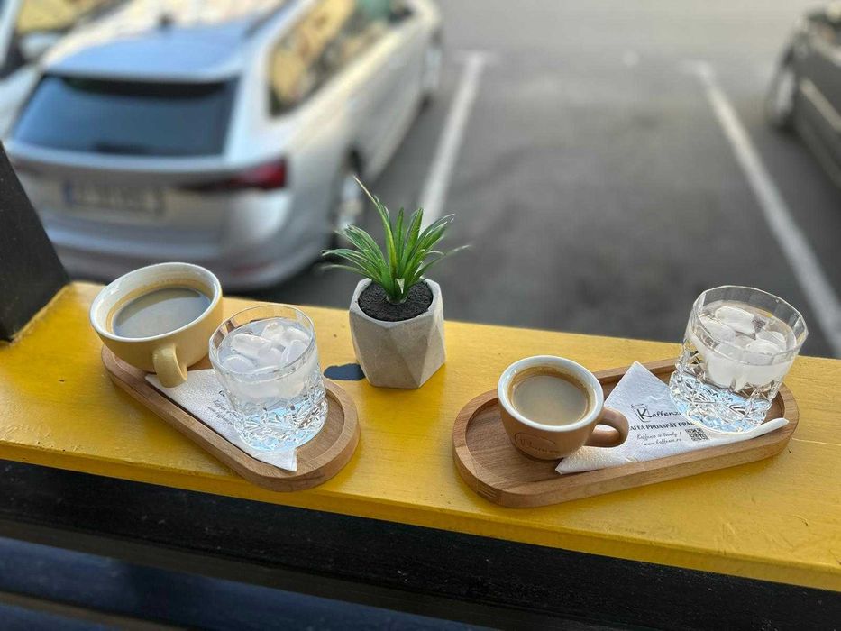 CAFENEA de VANZARE in zona centrala Pitesti! Afacere la cheie!