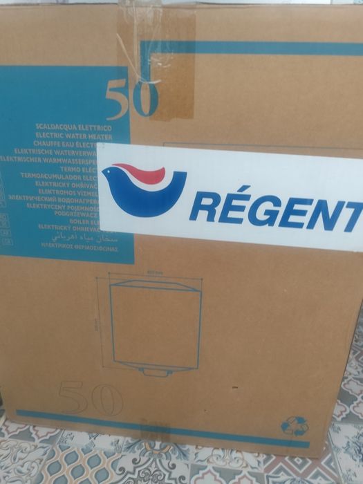 Электрическии водонагреватель Аристон новый 50л