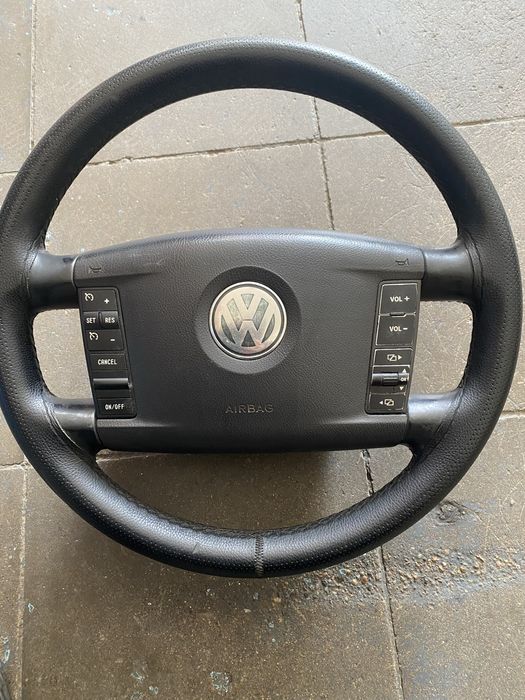 Руль на Туарег б/у в хорошем состояние