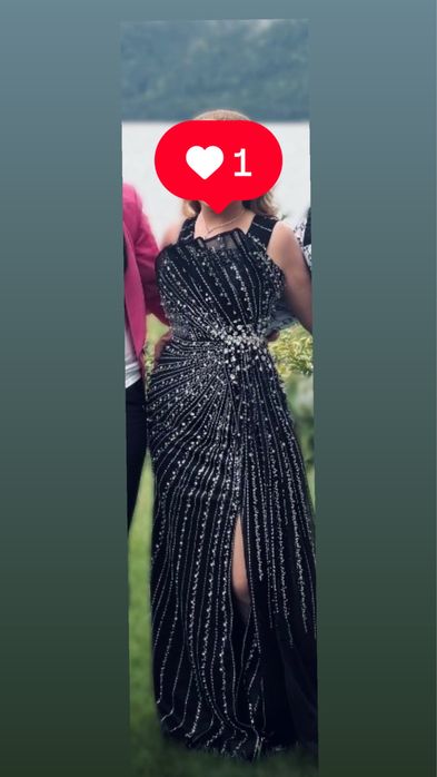 Официална бална рокля, с камъни сваровски!