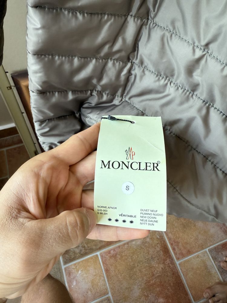 Зимно детско яке Moncler