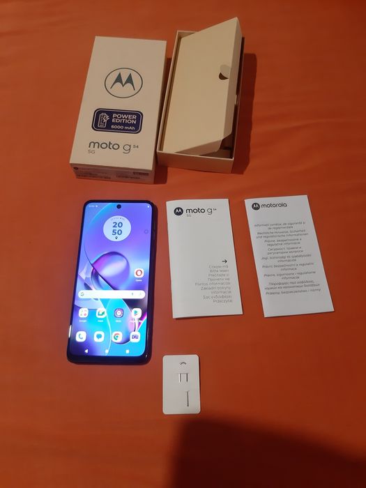 Vand un Telefon Mobil Motorola G54, 5G, in stare impecabila, ca nou .