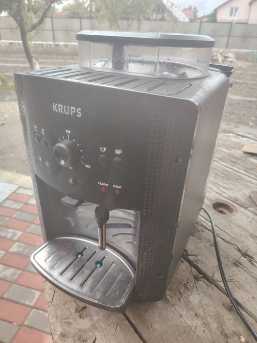 Vând aparat de cafea Krups
