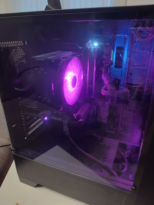 Геймърски Компютър RTX3060-12GB, i5-11400f, 16GB 3200mhz + клавиатура