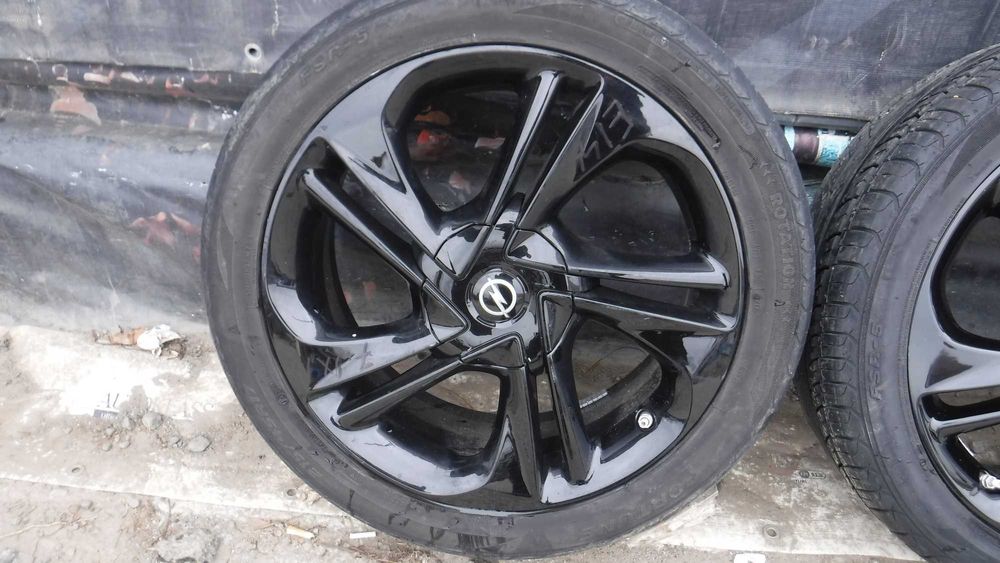 Jante Opel Corsa Astra  Corsa OPC noi 17 zoll 215 45 17 vara Fortune