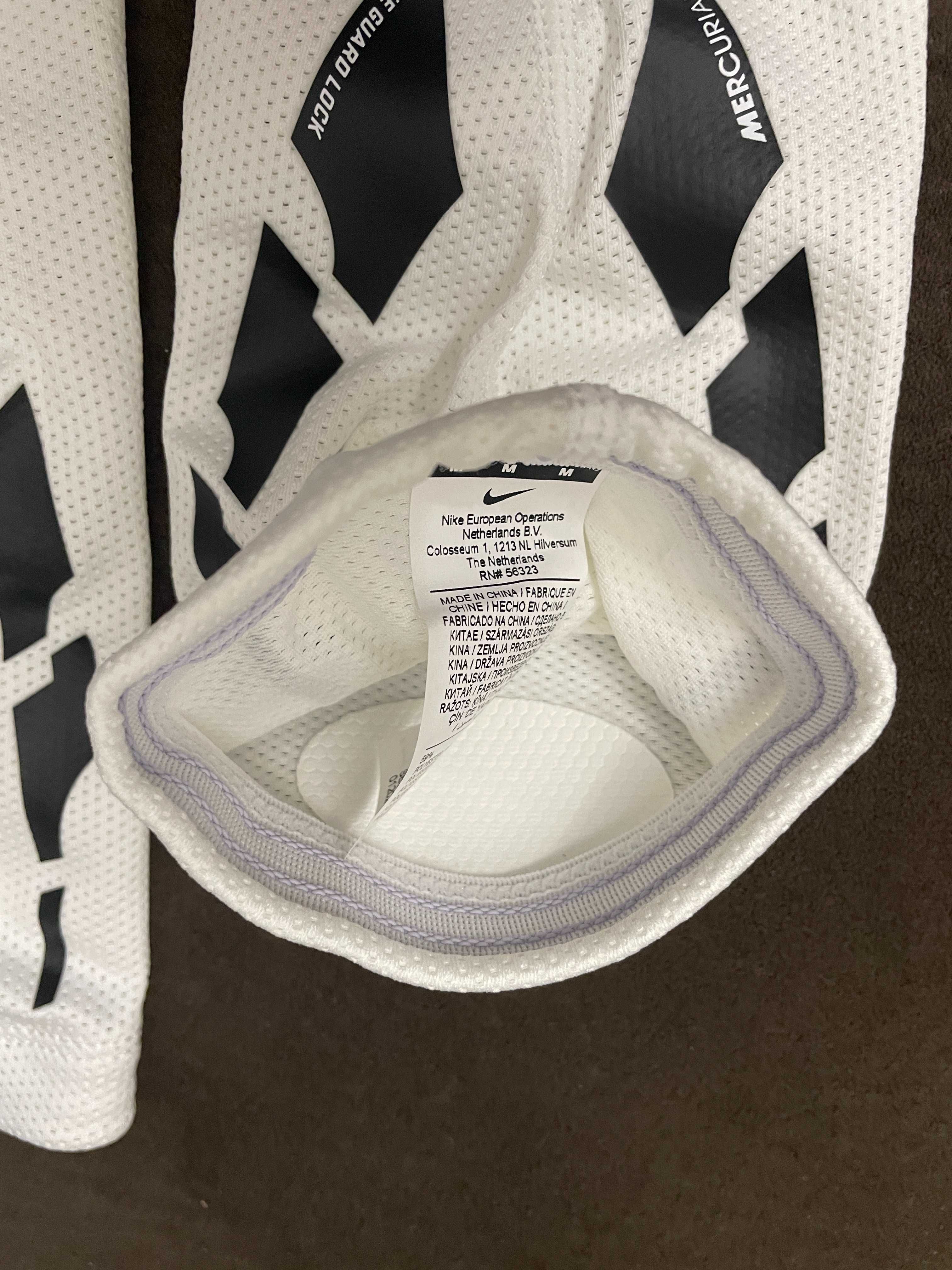 nike MERCURIAL ELITE guard lock професионални чорапчета за кори р-р М