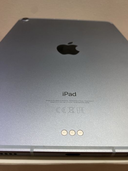 iPad Air 4 2020 /Celular / Wi-fi / 64 GB