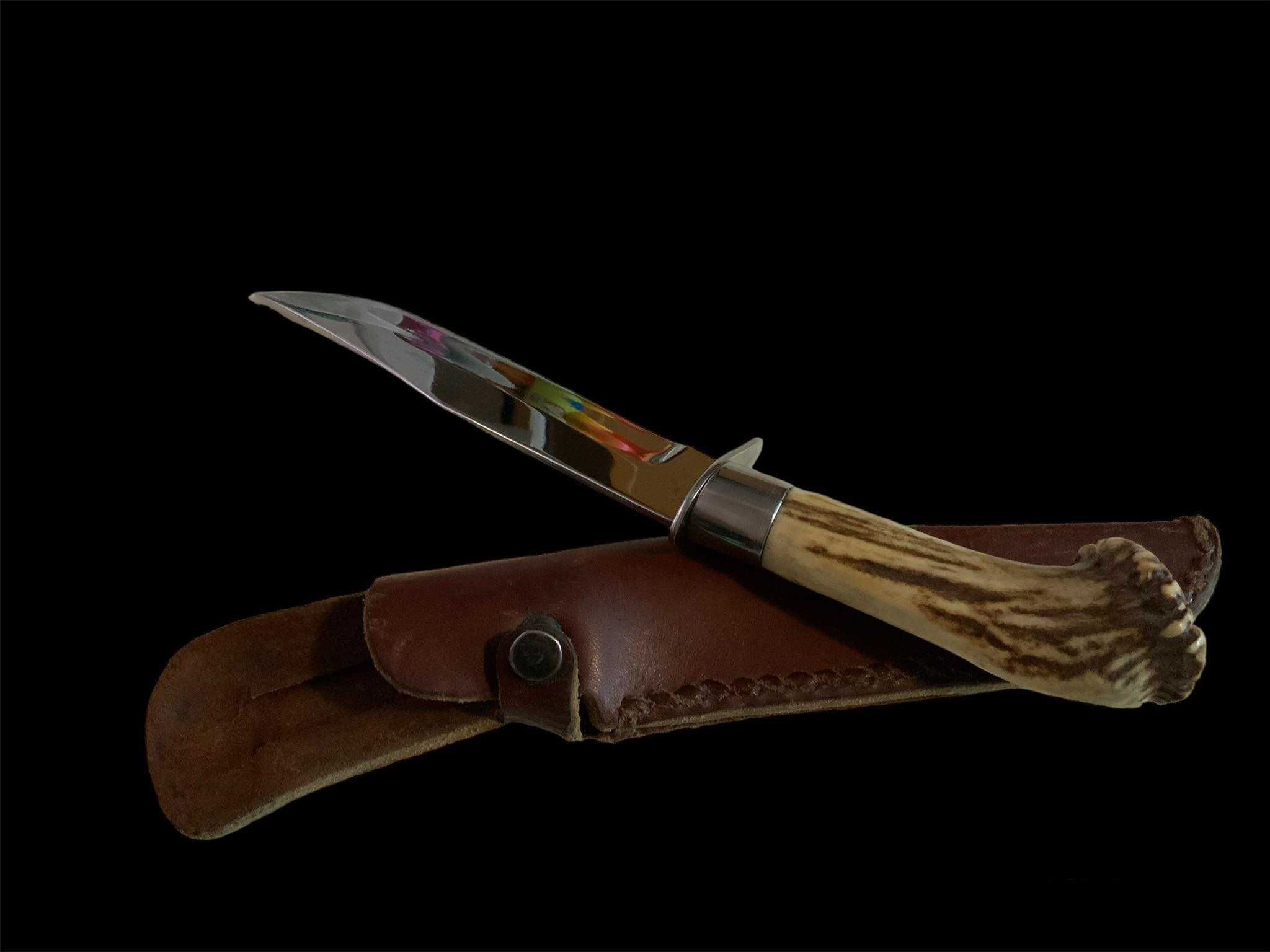 Ловен нож с еленов рог