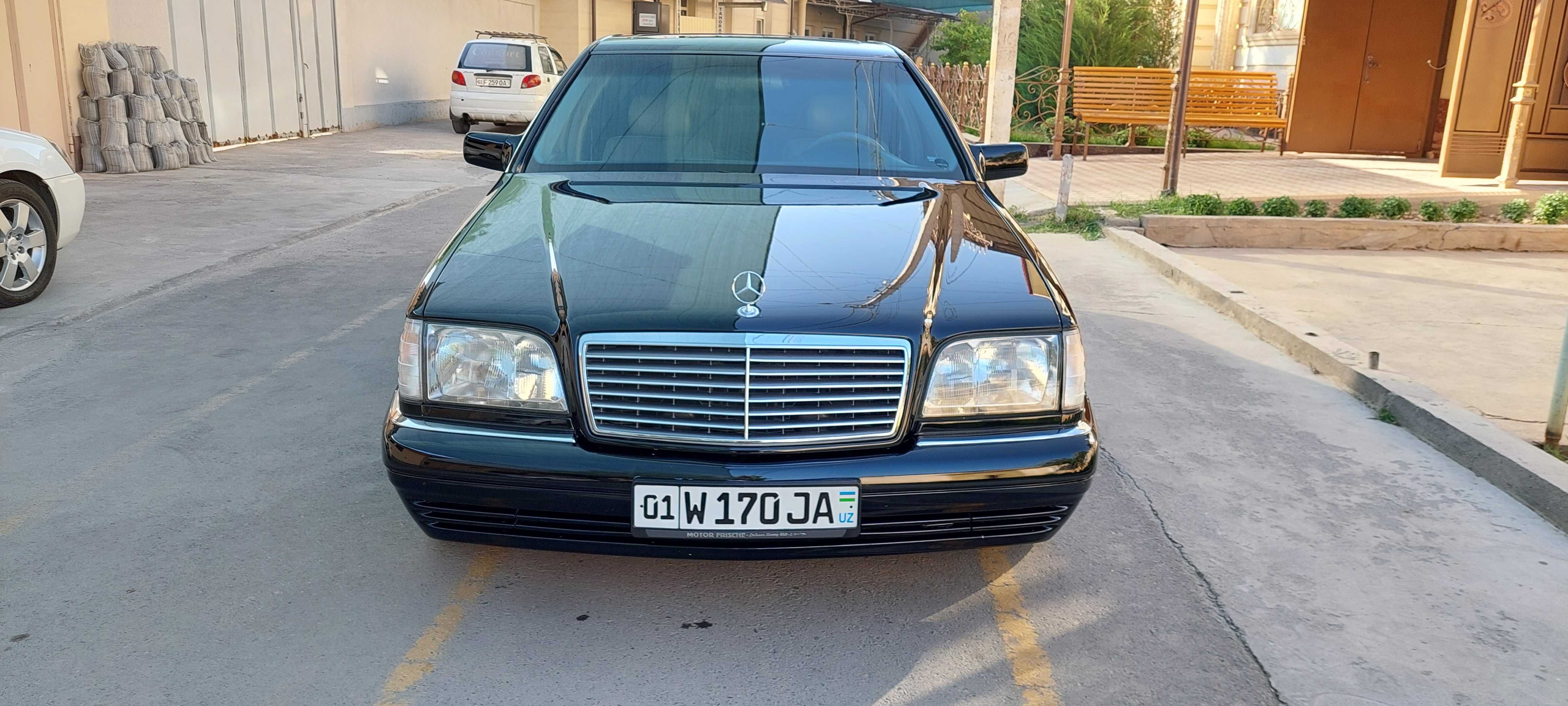 Автомобиль Мерседес  W 140  S 280