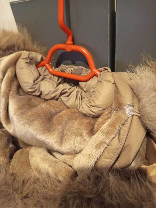 Дамско яке чисто ново