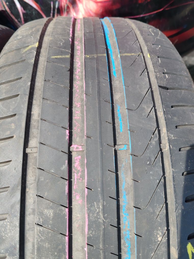 255 45 19 vara Pirelli
