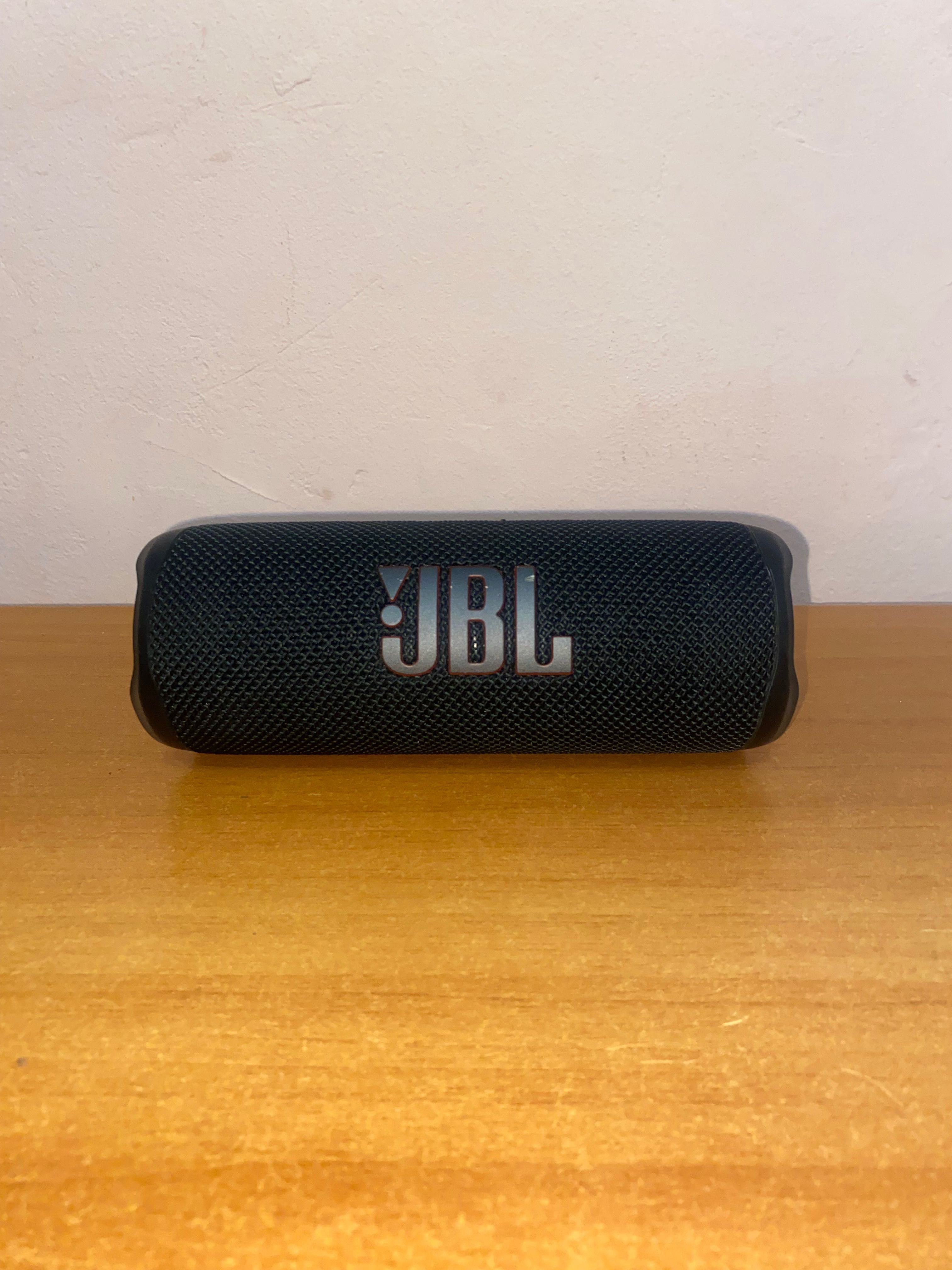 Vand JBL Flip 6 Negociabil