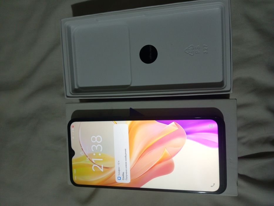 Продам телевон VIVO