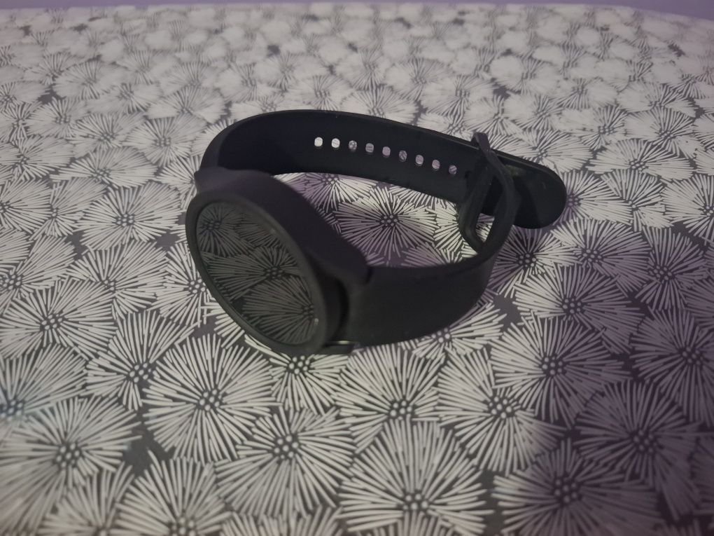 Часовник Samsung Galaxy Watch FE