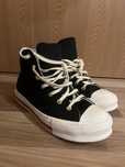 Converse marimea 41 nou