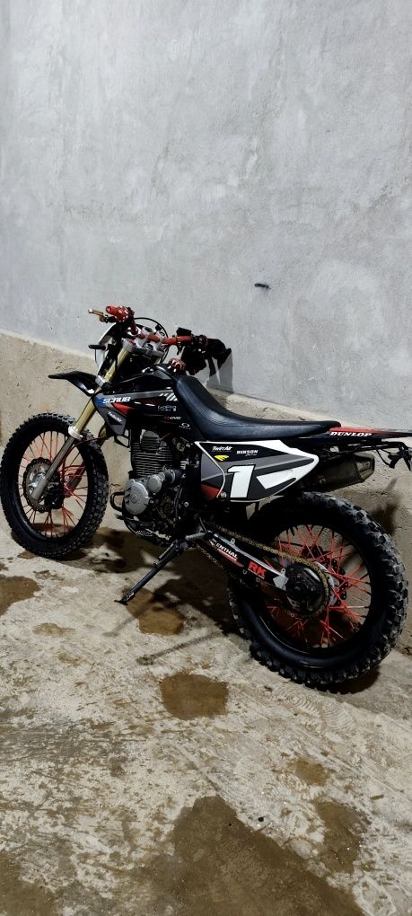 Enduro Kroos R9 250cc