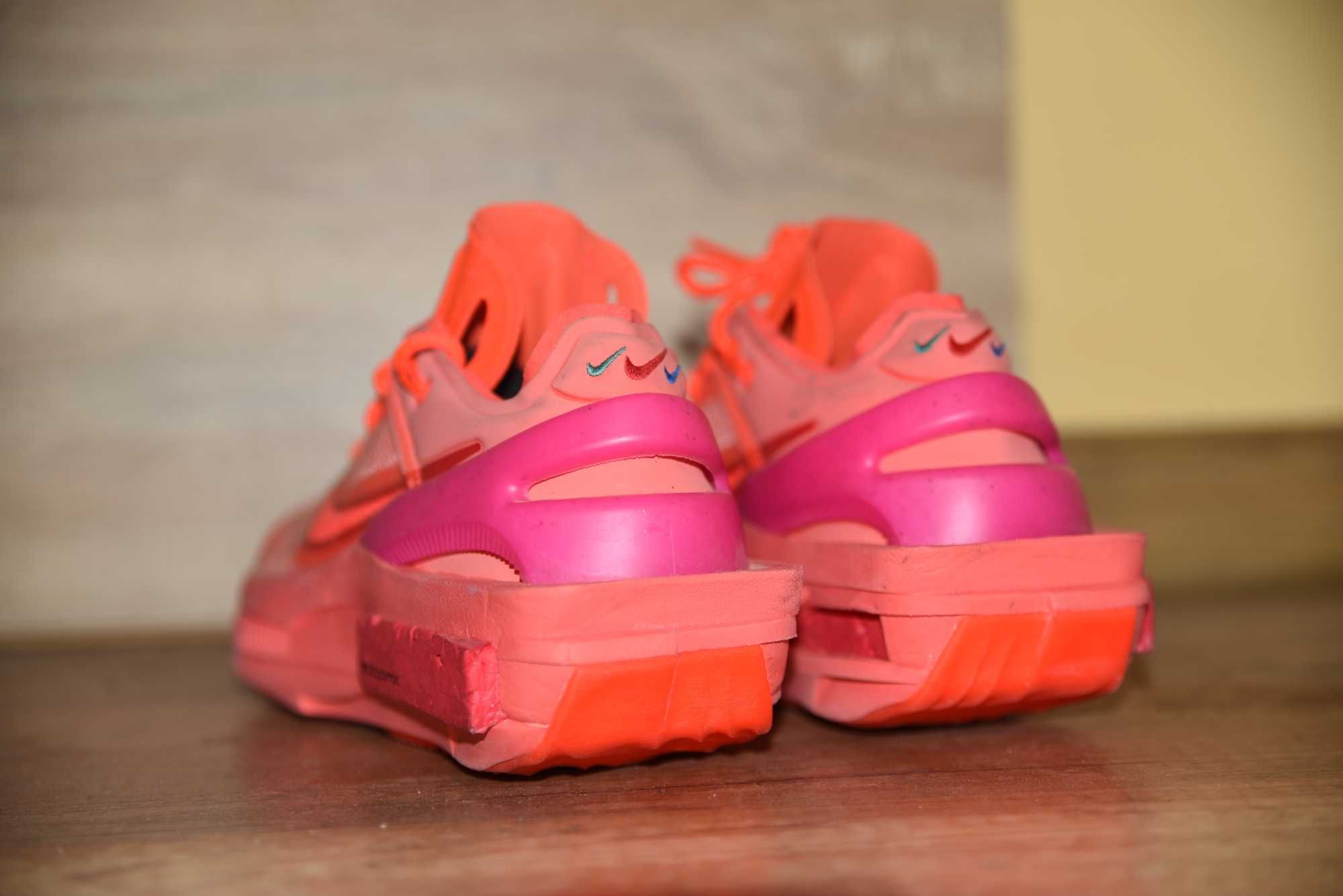 NIKE оригинални дамски маратонки 38.5 номер