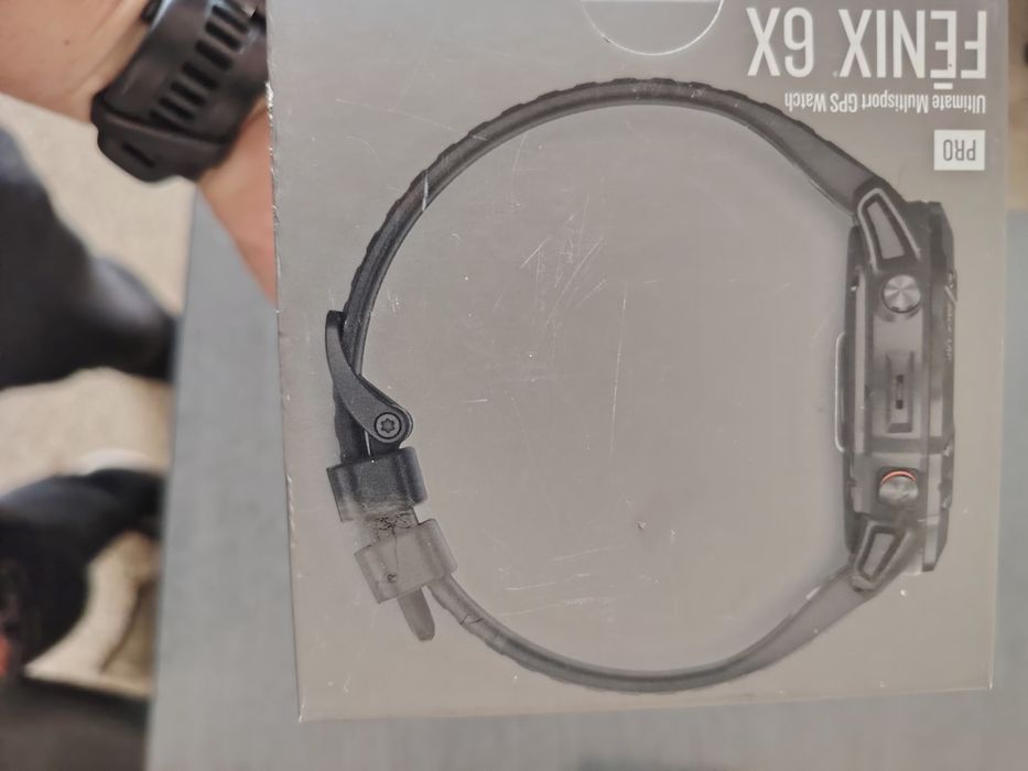 Vând Garmin fenix 6 pro
