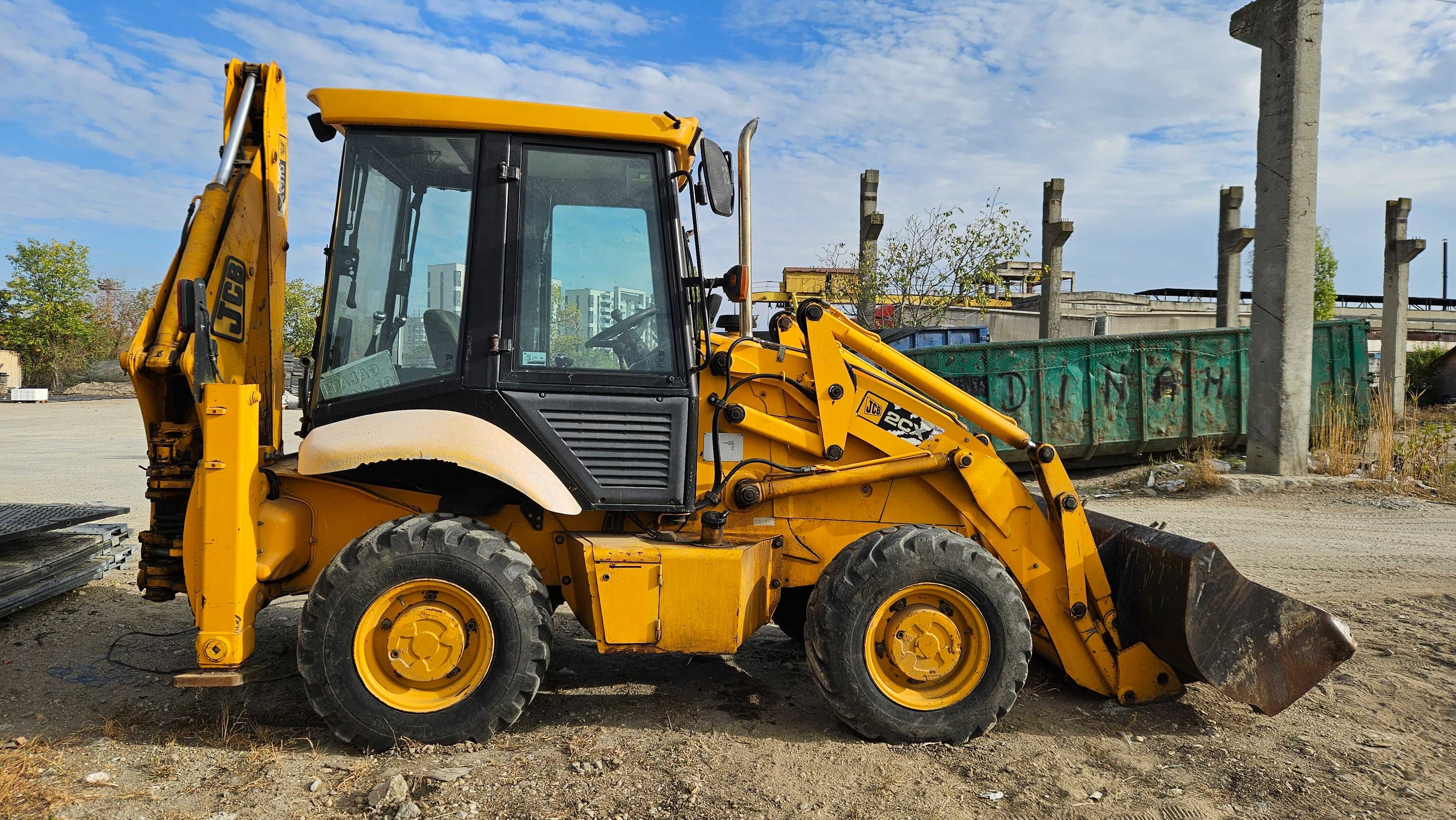 JCB 2CX buldoexcacator 2005