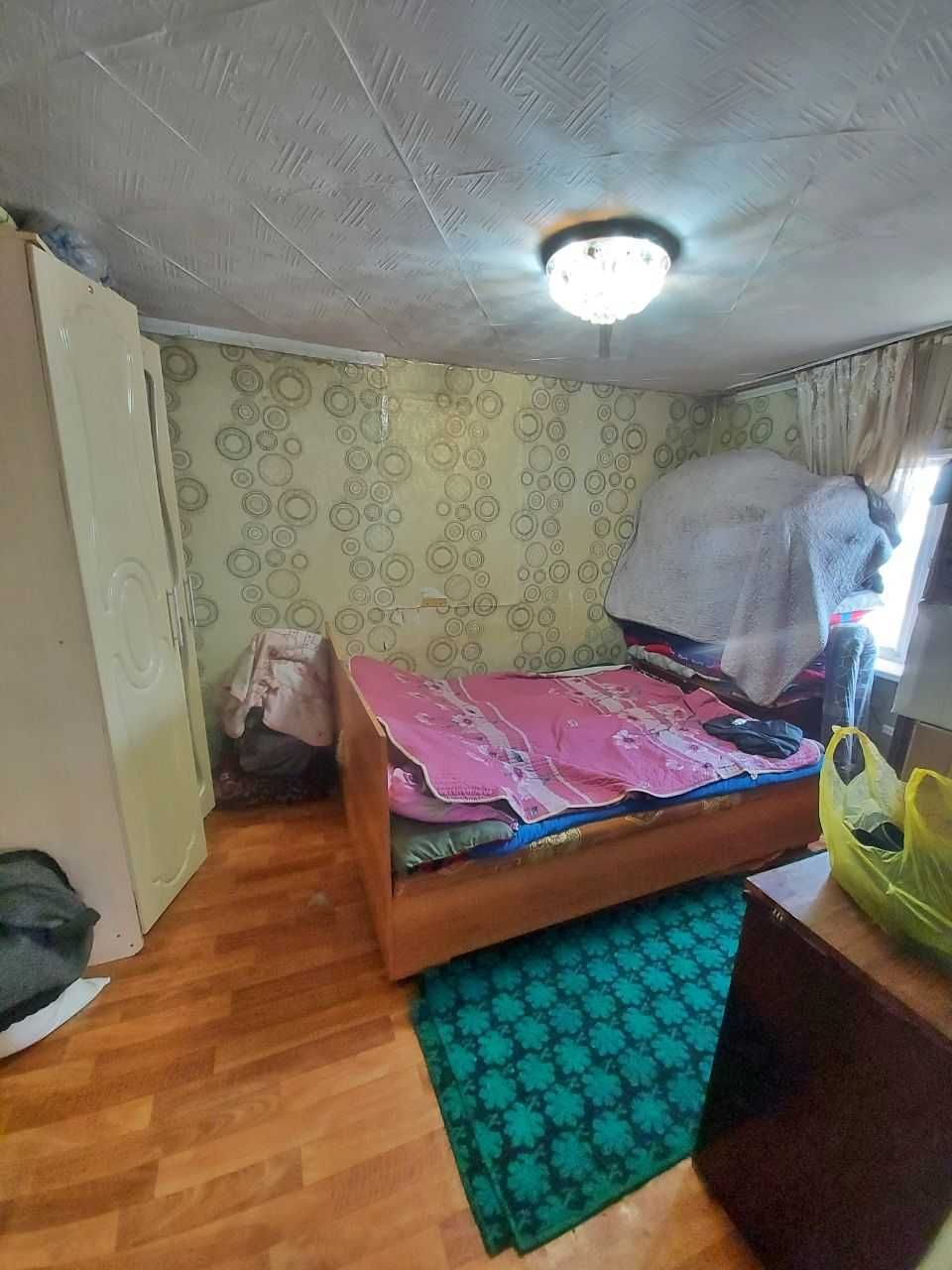 `ПРОДАМ 3 комнатный дом в Сортировке, рядом школа, остановка