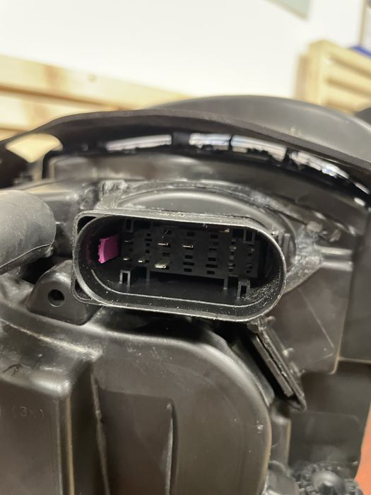 Full led десен фар за Porsche Macan 95B