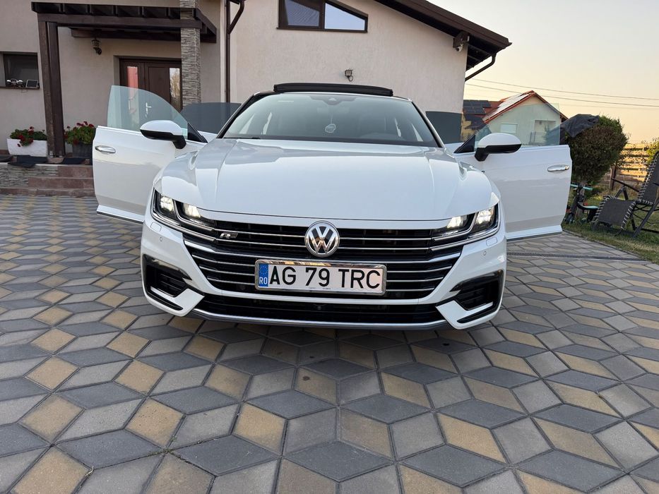 Volkswagen ARTEON Rline,pano,4&4,memorii,Distronik ,virtual,Matrix,line asist,extra full
