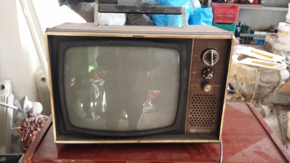 Стар телевизор schaub lorenz
