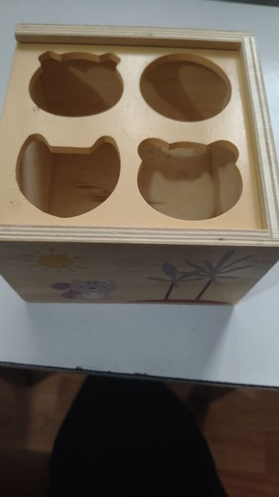 Cub educativ din lemn - Jucarie Montessori pentru copii cu forme geome