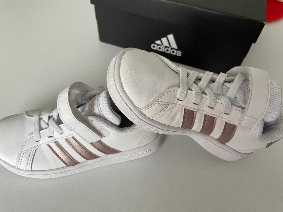 Incaltaminte Adidas Copii