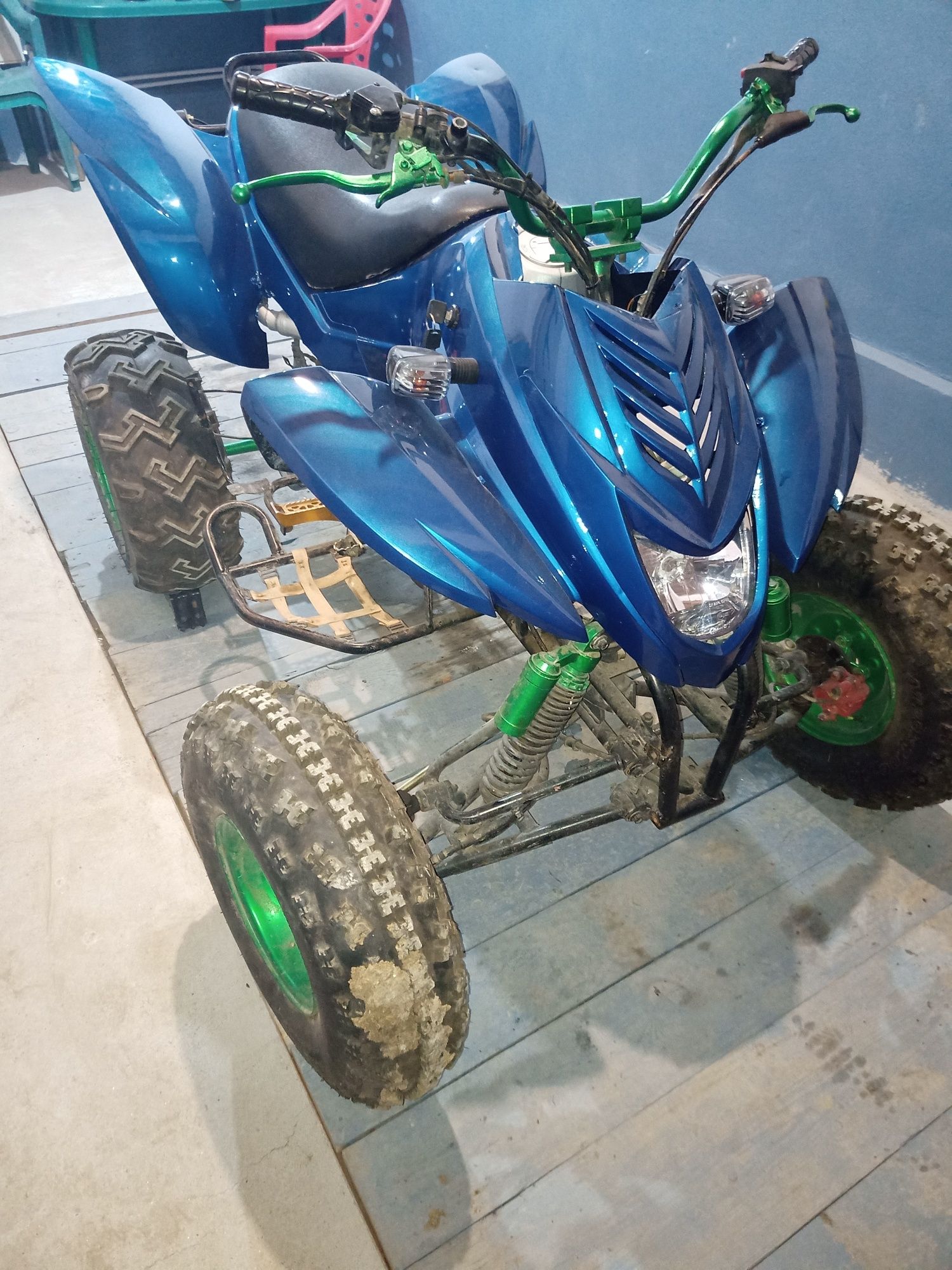 Atv 200cc dinli .