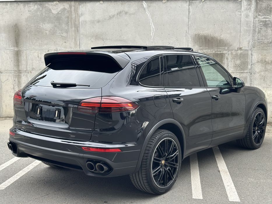 Porsche Cayenne 3.0 Diesel/ Full led 4k/ Panoramic/Jante 21/ GTS