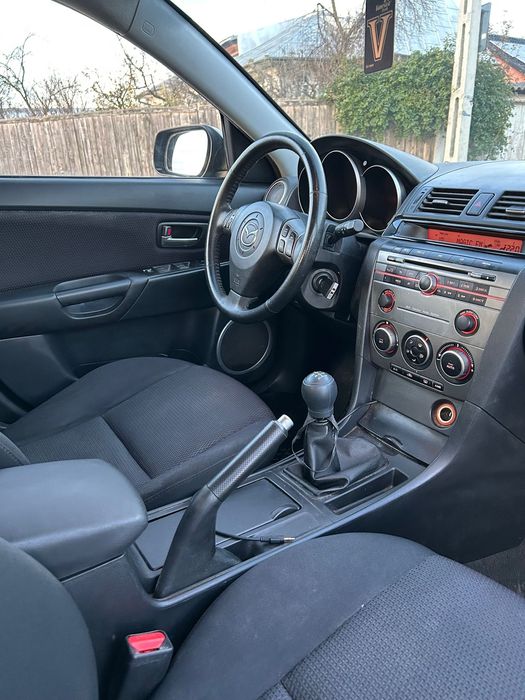 Vând Mazda 3 BK, 2.0 TDI, manual, an 2008, euro 4, inm RO