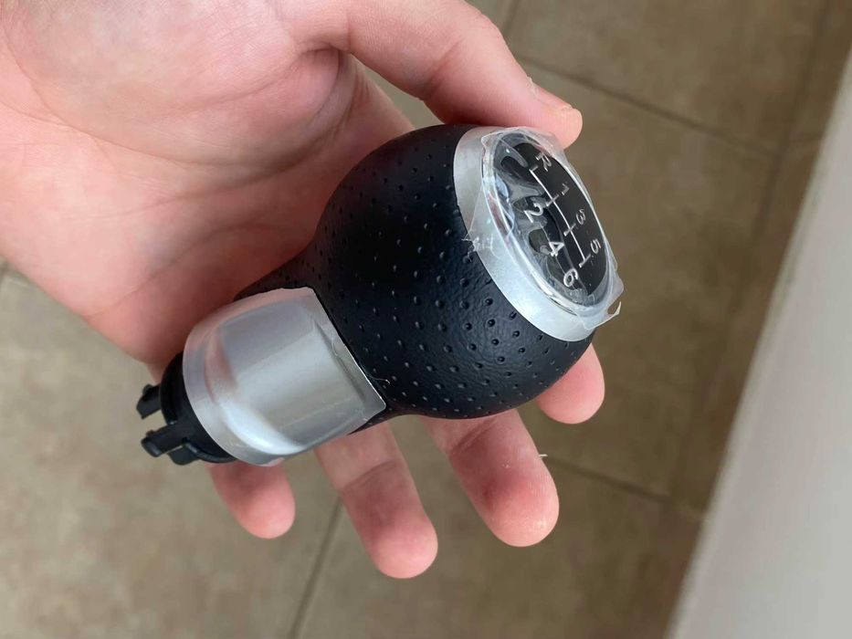 Nuca Schimbator Piele Perforata Sline Audi A4, A6, A5, Q5, Ibiza, Leon