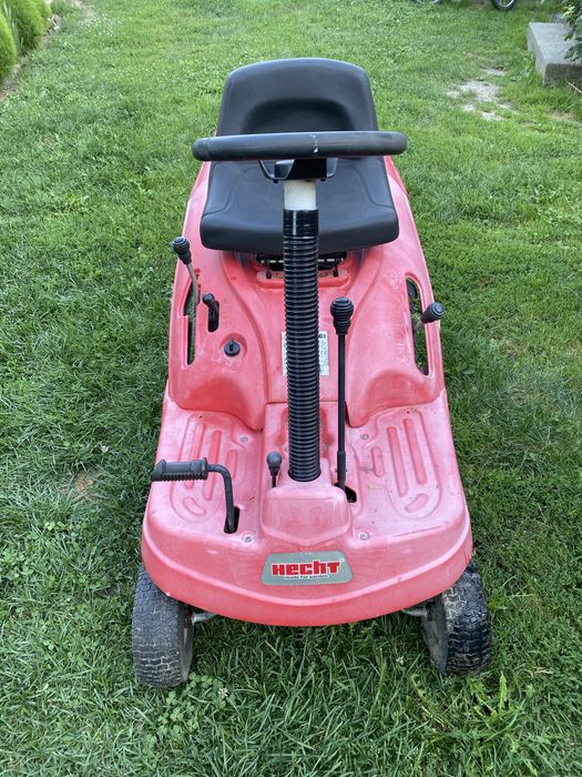 Tractoras de gazon Hecht 5161
