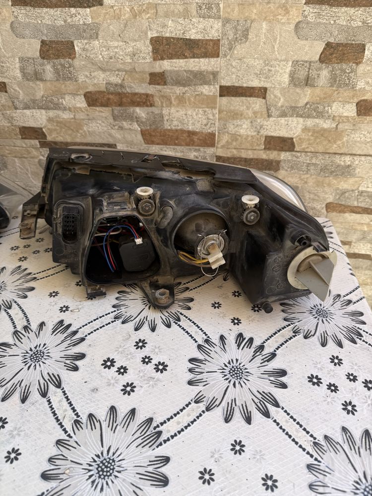 Фарове за VOLKSWAGEN passat B5.5