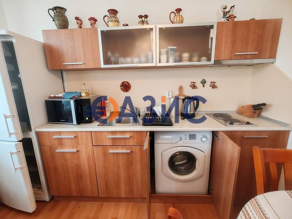 Двустаен апартамент в комплекс Ефир, 59 кв.м., Слънчев бряг, България,