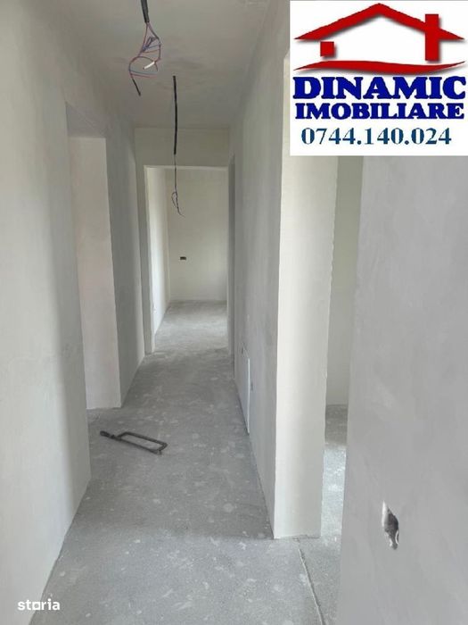 Ap 3 camere, parter (la vilă). Preț 80.000 euro REDUS de la 85.000 eur