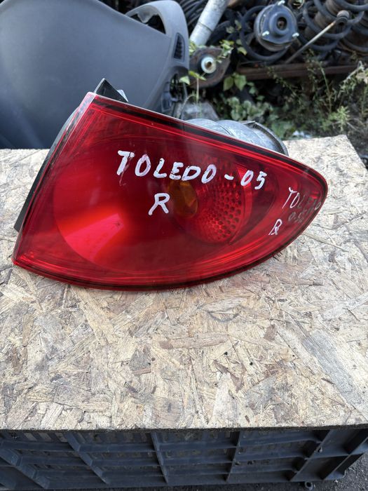 Стоп десен за SEAT TOLEDO 2005год.
