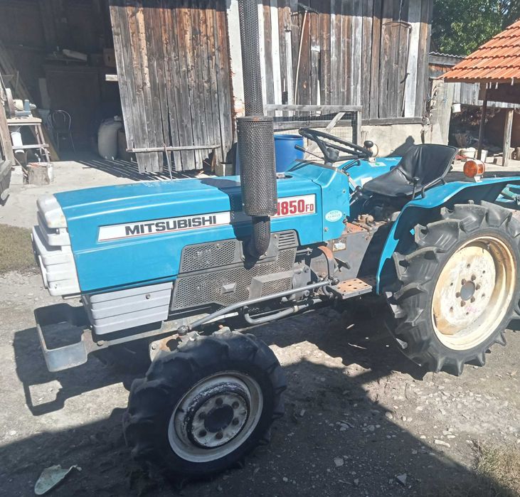 Tractor Mitsubishi