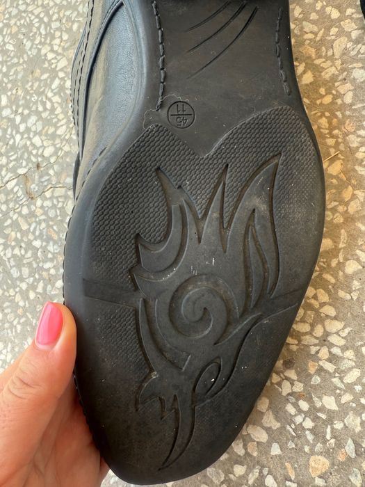 Черни мъжки обувки 45 нови