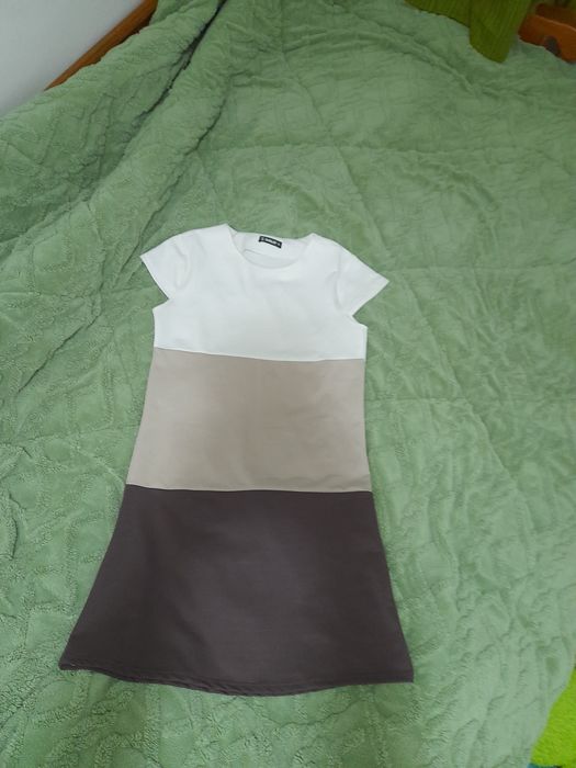 Rochie scurta tricolor