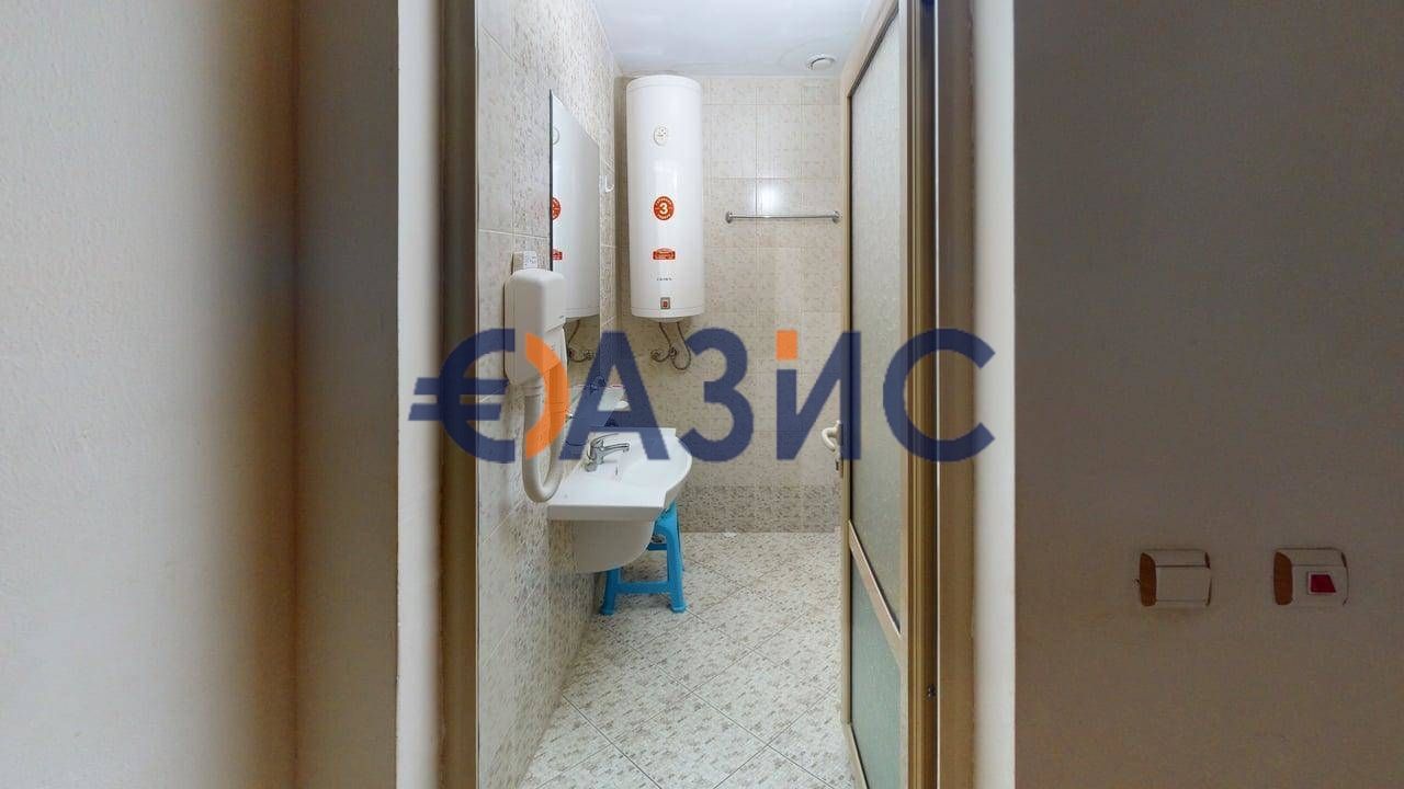 Продава се Двустаен апартамент в к.к. Слънчев бряг - 59 кв.м за 1000 €/кв.м - Снимка #9